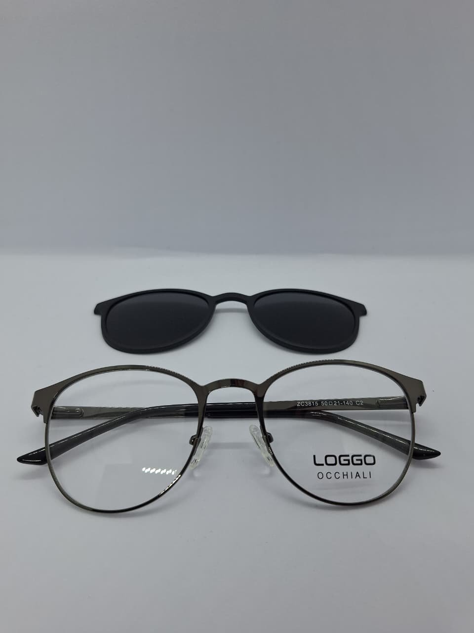 3815 de Loggo