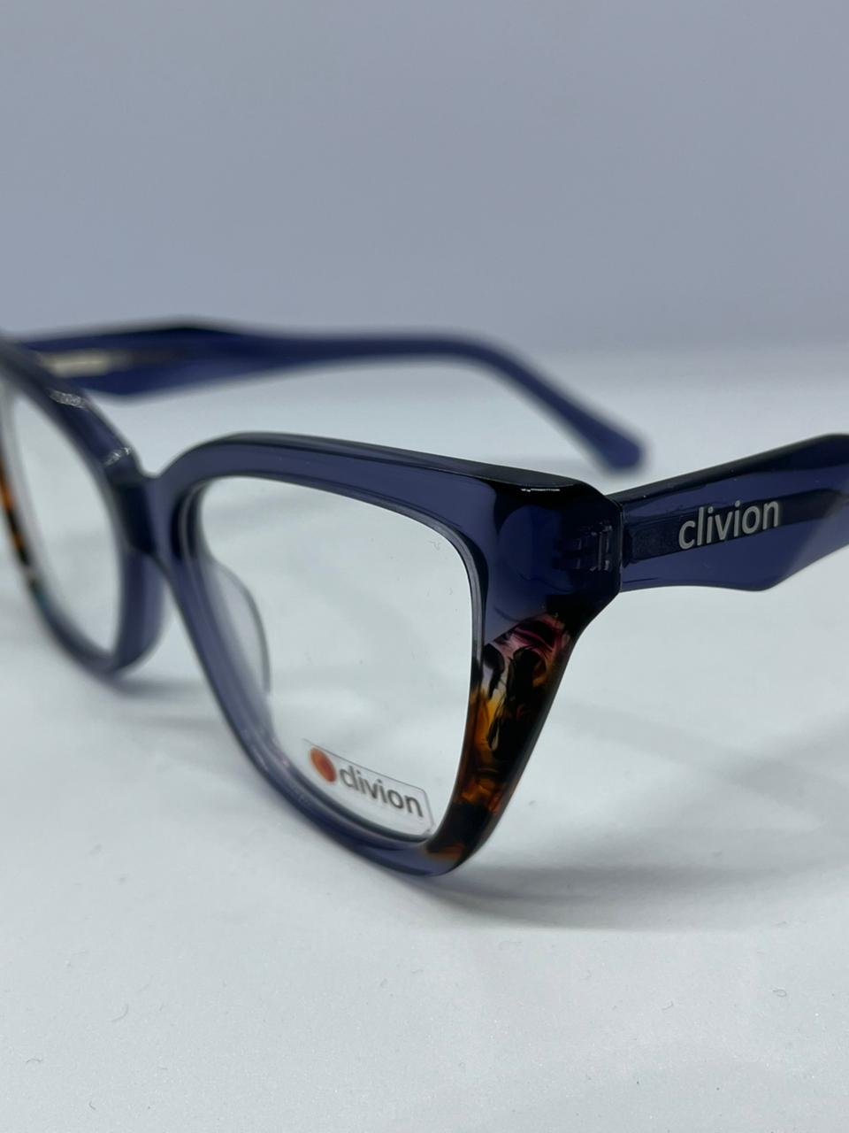 FP2257 de Clivion, foto 2
