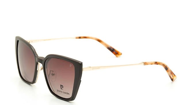 1694 de Pierre Cardin