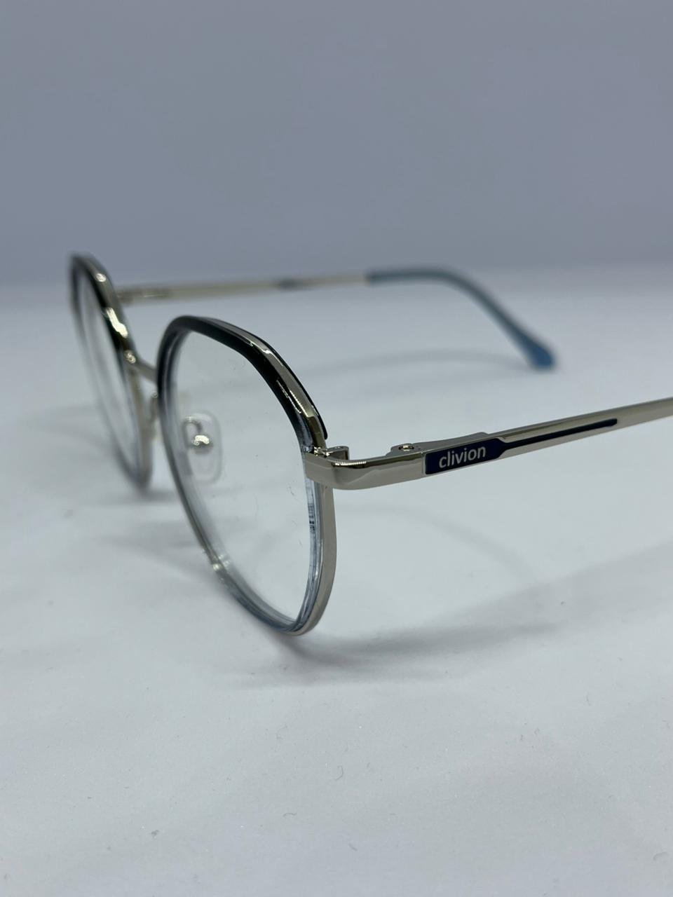 DT22013 de Clivion, foto 2